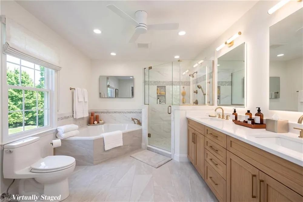 216 Juniper Circle Bermuda Run, NC 27006