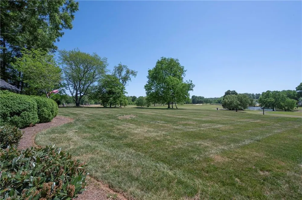 216 Juniper Circle Bermuda Run, NC 27006
