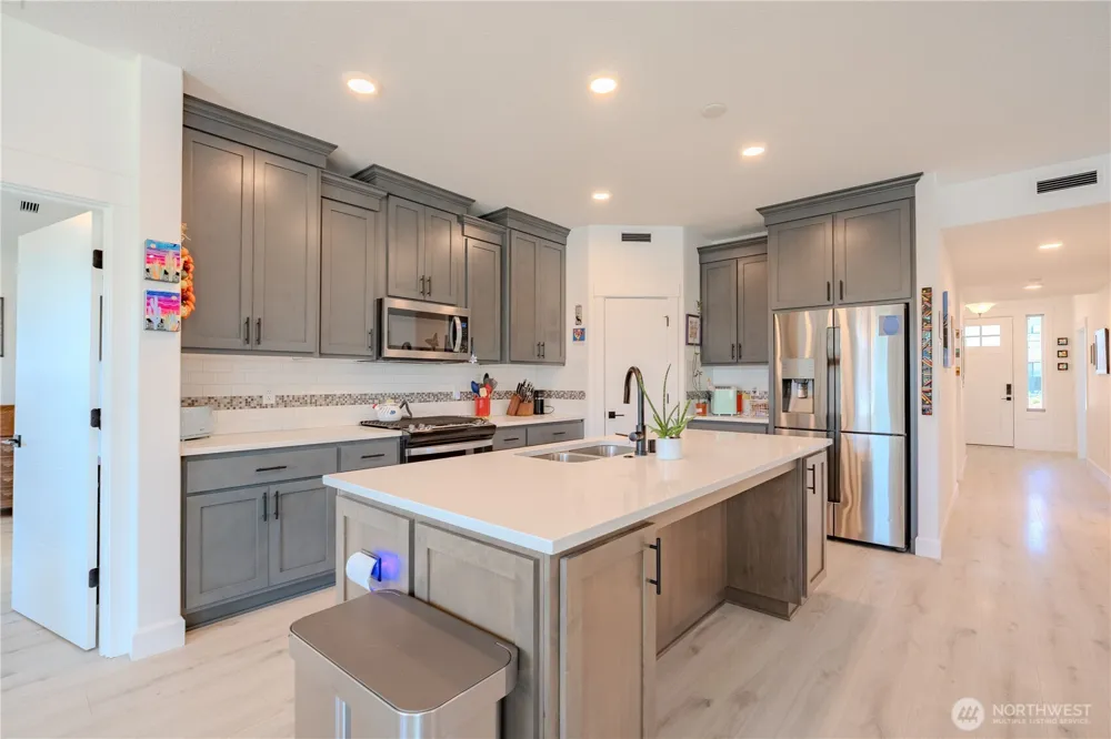 9109 NE 151st Court Vancouver, WA 98682
