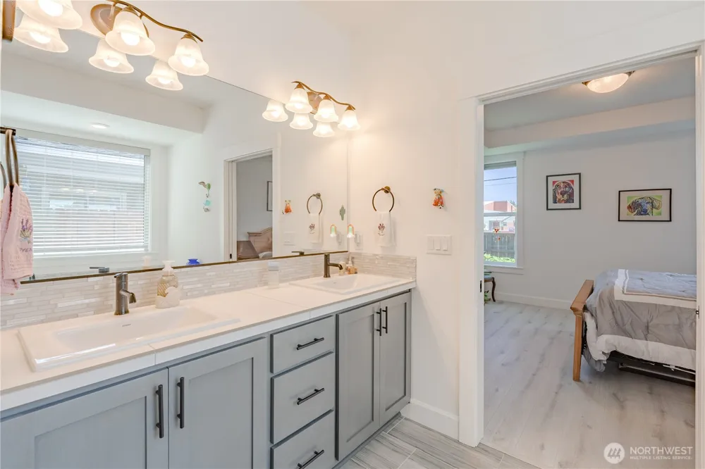 9109 NE 151st Court Vancouver, WA 98682