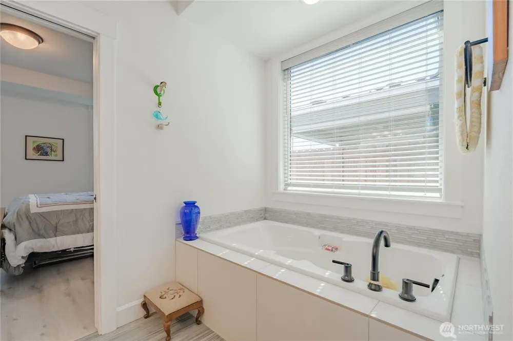 9109 NE 151st Court Vancouver, WA 98682