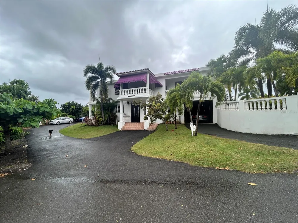 545 SECTOR TORO Coamo, PR 00769