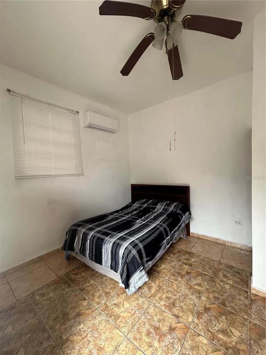 545 SECTOR TORO Coamo, PR 00769