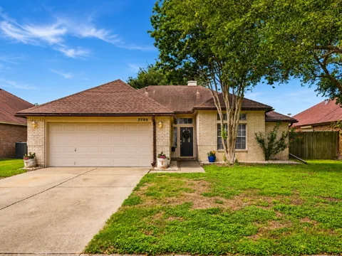 7709 Jim Wells Drive