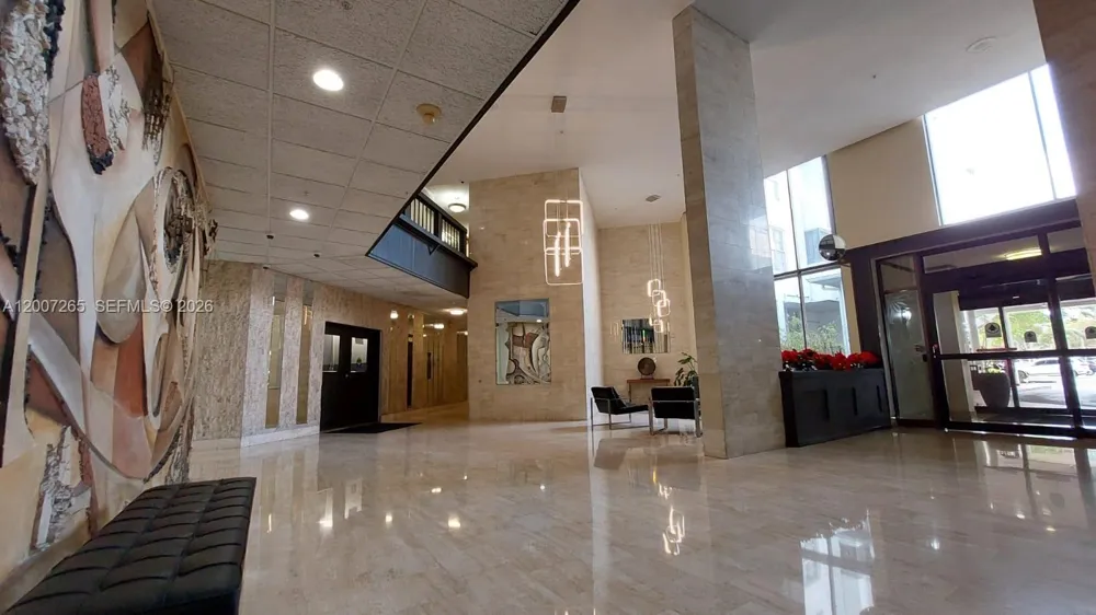 2750 NE 183rd St #1405 Aventura, FL 33160