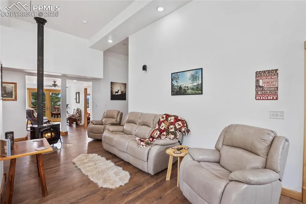 437 Langnis Road Guffey, CO 80820