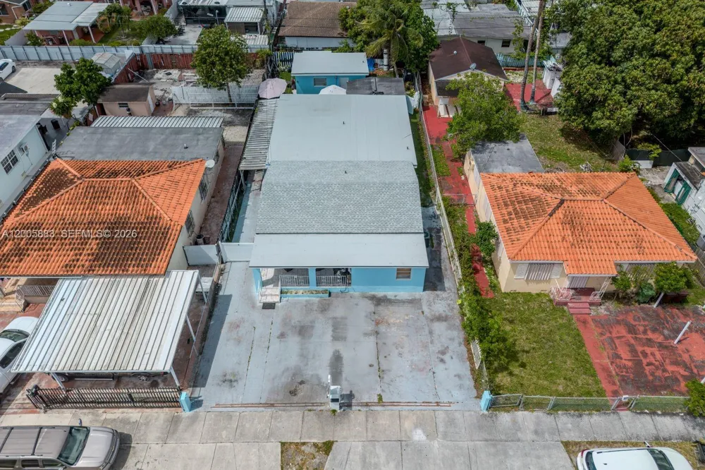 141 E 16th St Hialeah, FL 33010