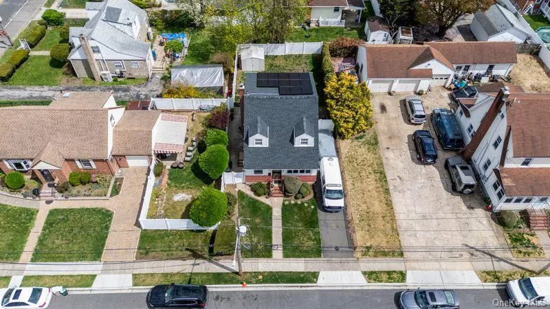 283 Hawthorne Avenue Uniondale, NY 11553