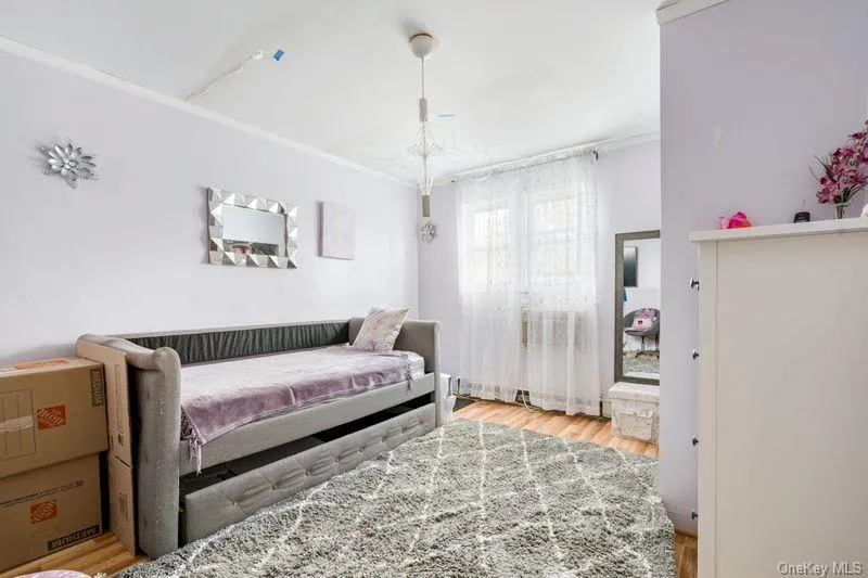 283 Hawthorne Avenue Uniondale, NY 11553