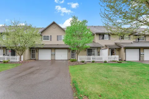 2565 Lockwood Drive #108