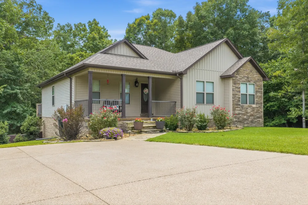 140 Eagle Crest Ln Parsons, TN 38363