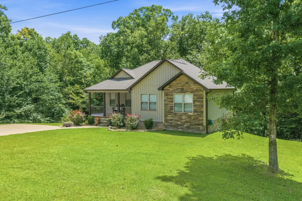 140 Eagle Crest Ln Parsons, TN 38363