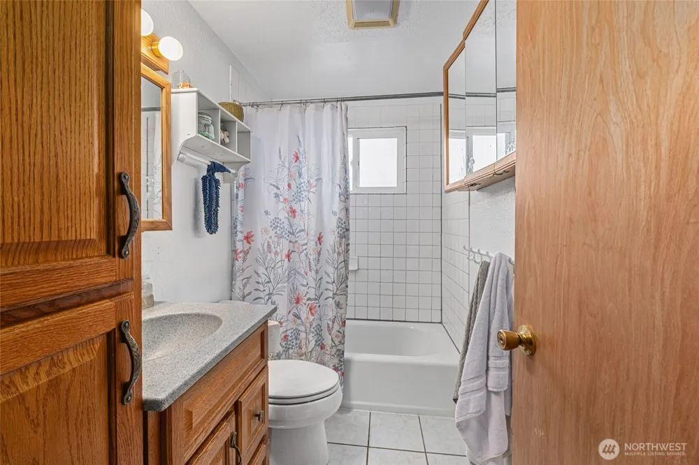 124 Crestview Drive Colville, WA 99114