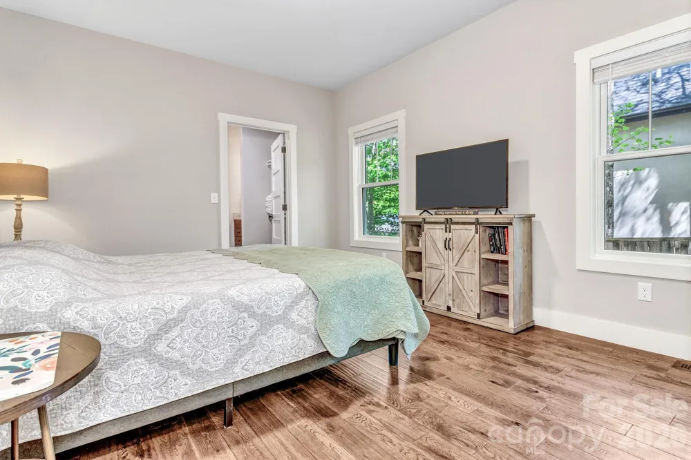 116 Craggy Street Black Mountain, NC 28711