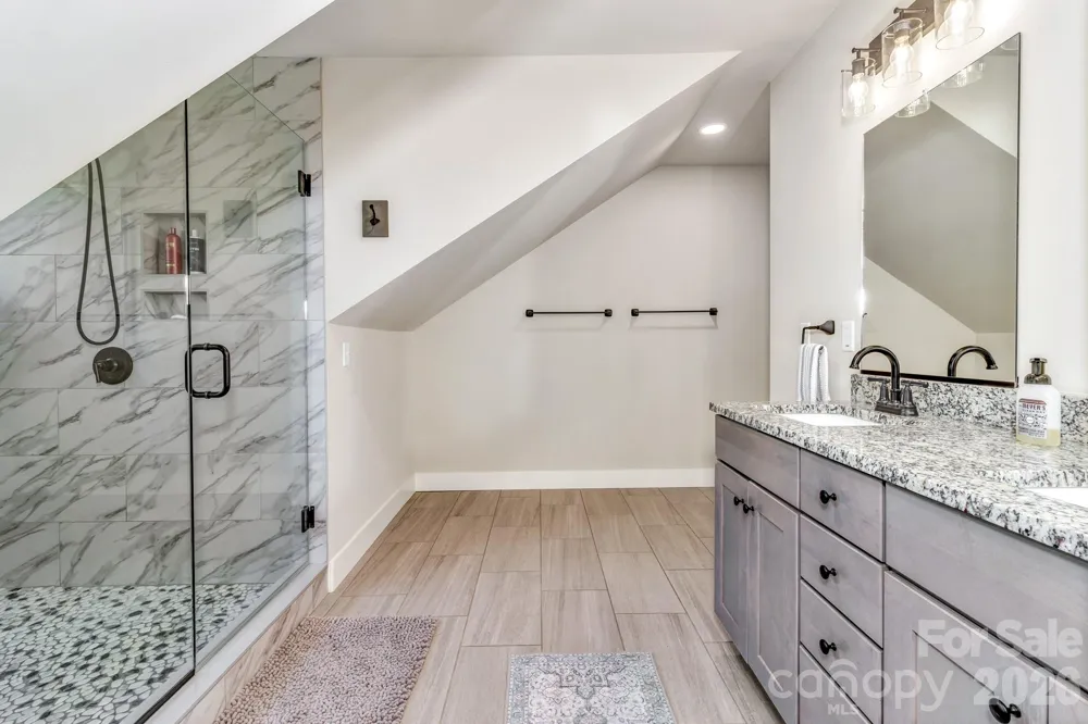 116 Craggy Street Black Mountain, NC 28711