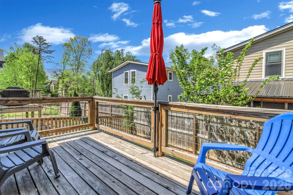 116 Craggy Street Black Mountain, NC 28711