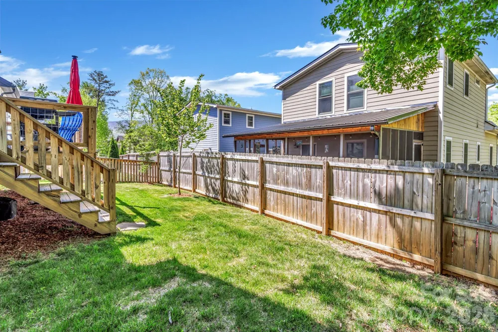 116 Craggy Street Black Mountain, NC 28711