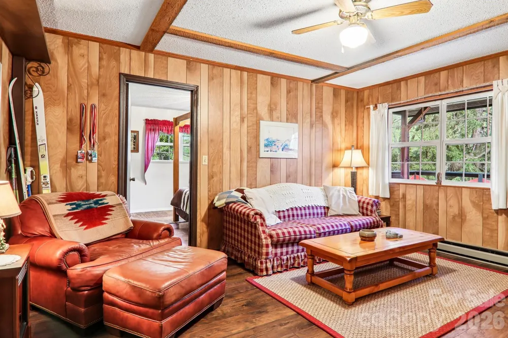 28 Mull Cove Road Maggie Valley, NC 28751