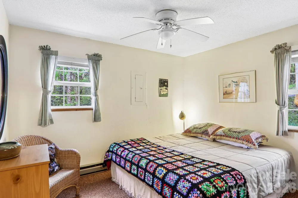 28 Mull Cove Road Maggie Valley, NC 28751