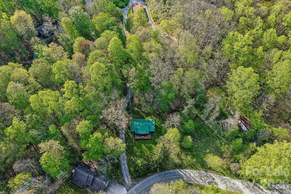 28 Mull Cove Road Maggie Valley, NC 28751