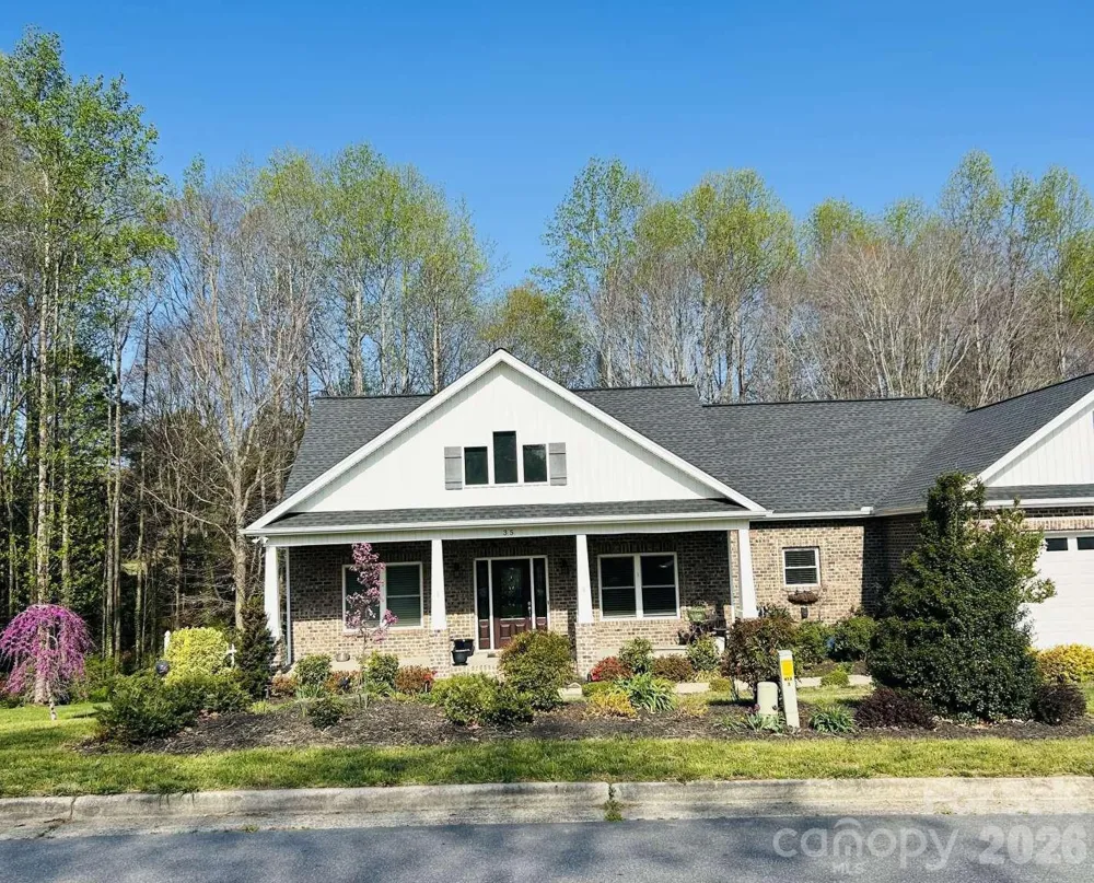 35 Iswa Drive Taylorsville, NC 28681