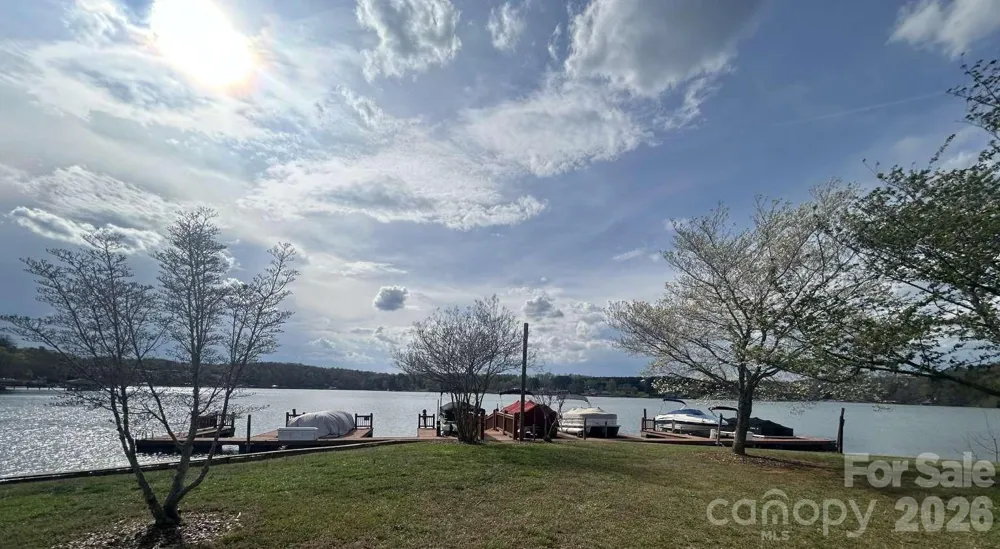 35 Iswa Drive Taylorsville, NC 28681