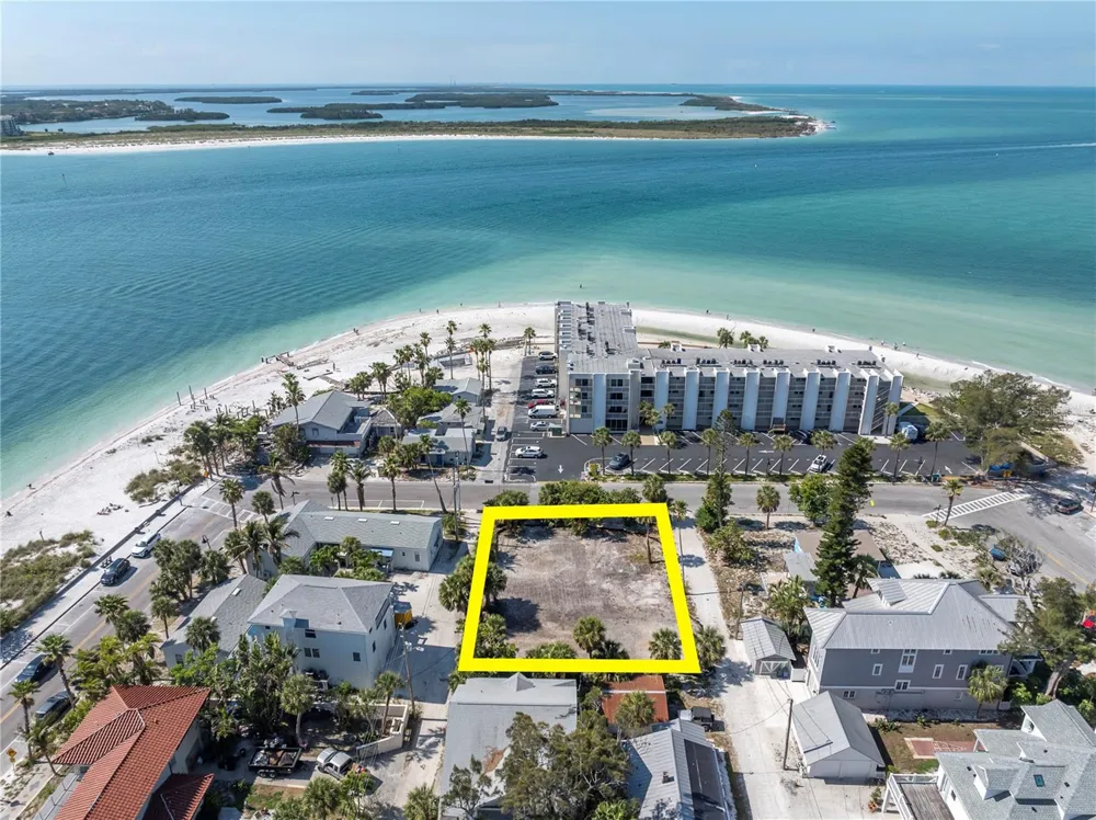 103 & 105 1ST AVENUE St Pete Beach, FL 33706