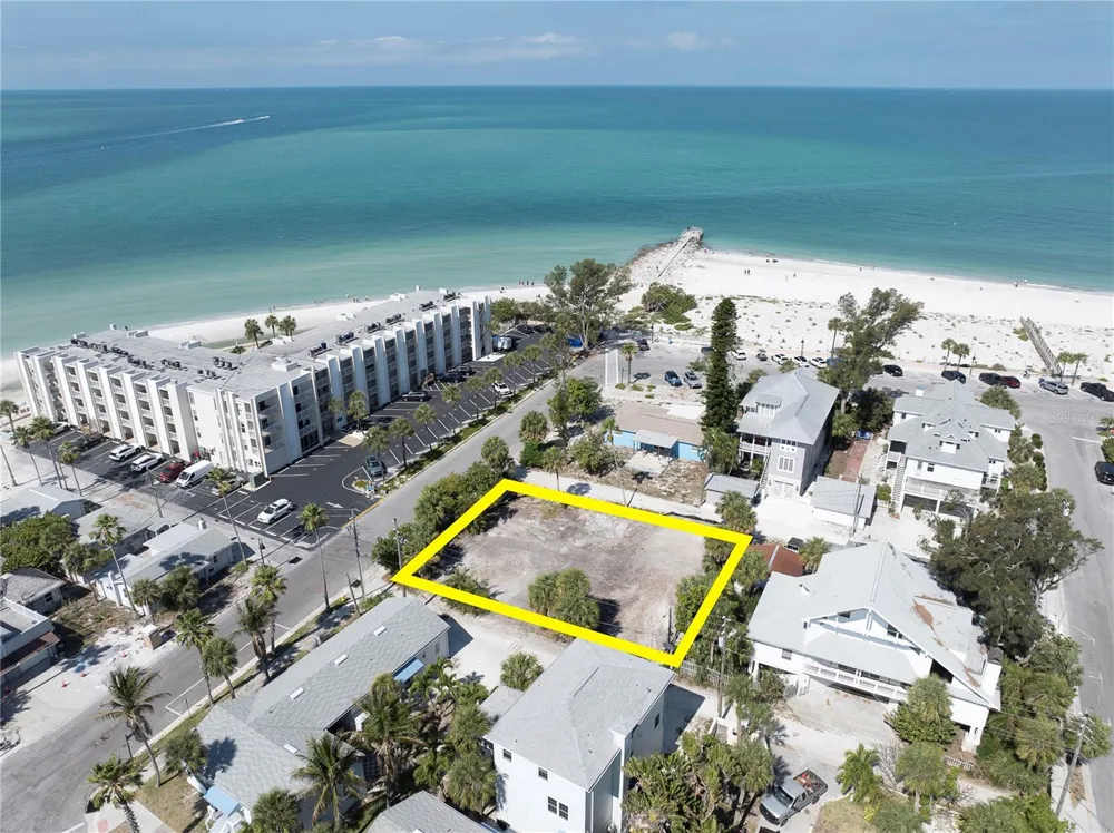 103 & 105 1ST AVENUE St Pete Beach, FL 33706