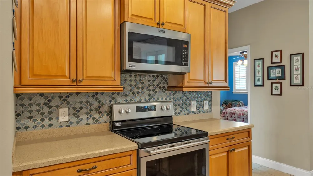 3940 SUNNYWOOD CIRCLE Lakeland, FL 33812