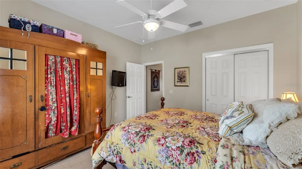 3940 SUNNYWOOD CIRCLE Lakeland, FL 33812