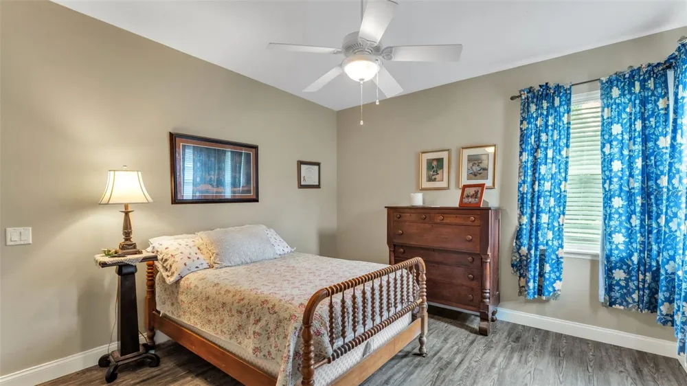 3940 SUNNYWOOD CIRCLE Lakeland, FL 33812