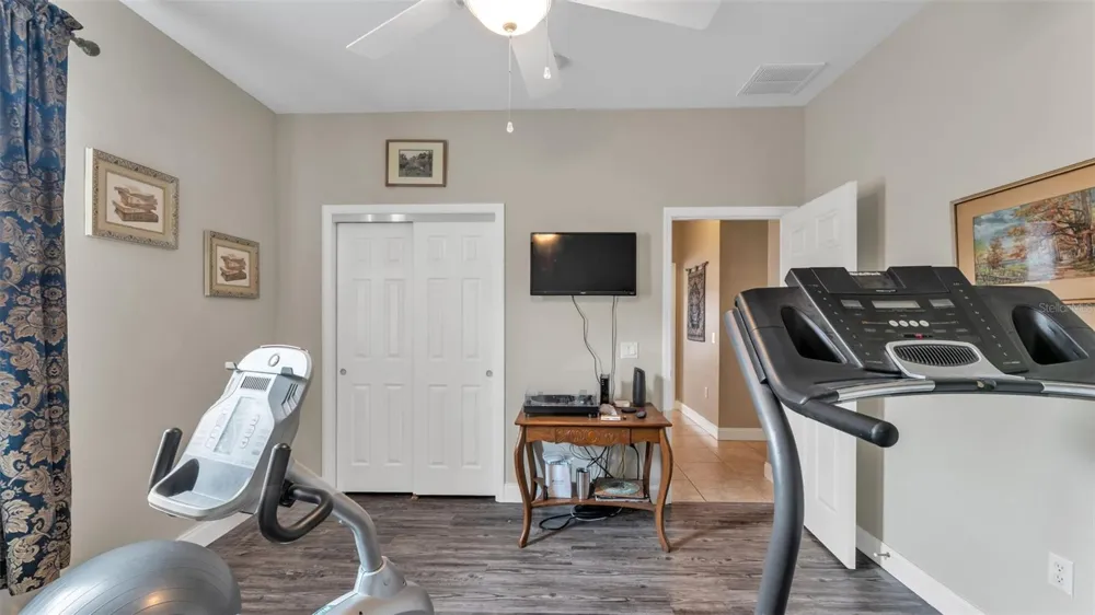 3940 SUNNYWOOD CIRCLE Lakeland, FL 33812