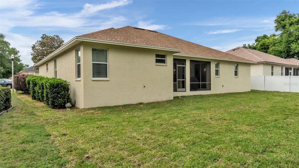 3940 SUNNYWOOD CIRCLE Lakeland, FL 33812