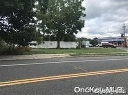 23 Evergreen Drive Selden, NY 11784
