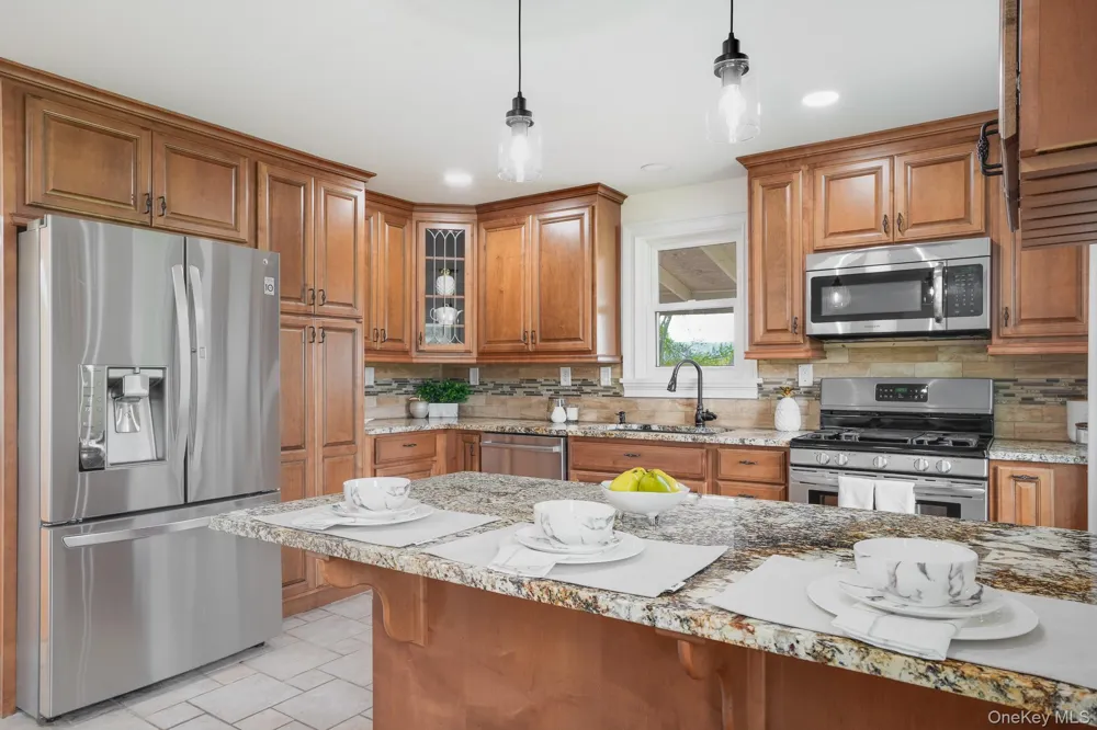 4421 State Route 9G Germantown, NY 12526