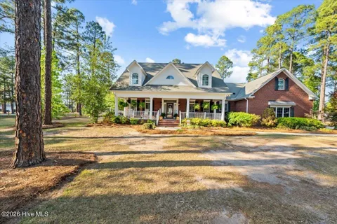 105 Pine Ledge Road