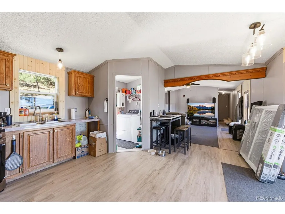 987 14th Trail Cotopaxi, CO 81223