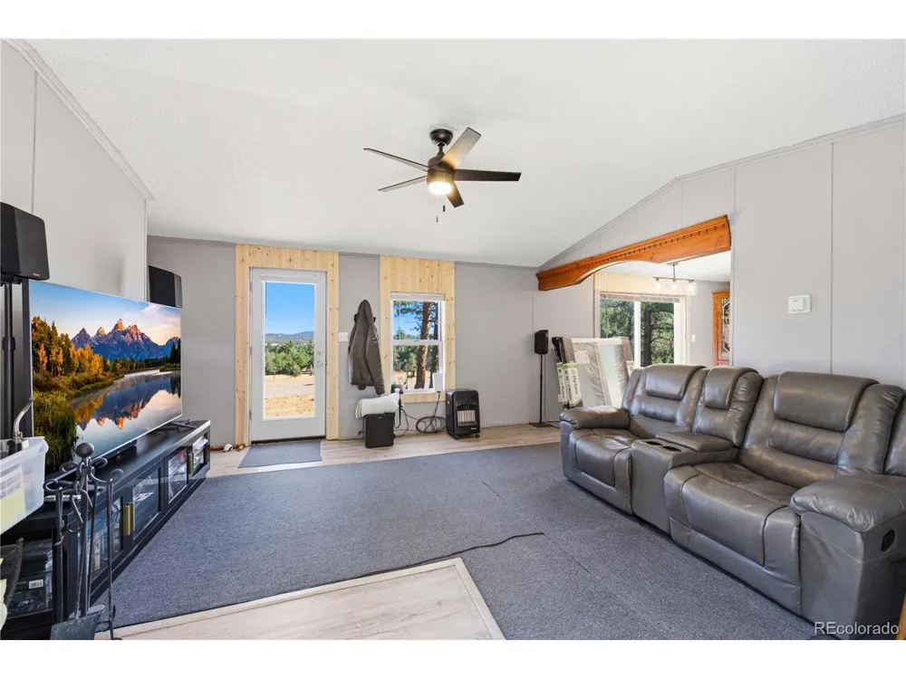 987 14th Trail Cotopaxi, CO 81223
