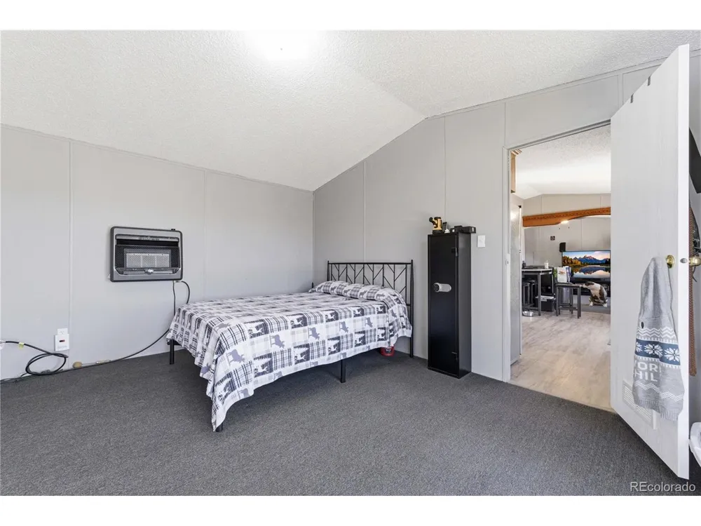 987 14th Trail Cotopaxi, CO 81223