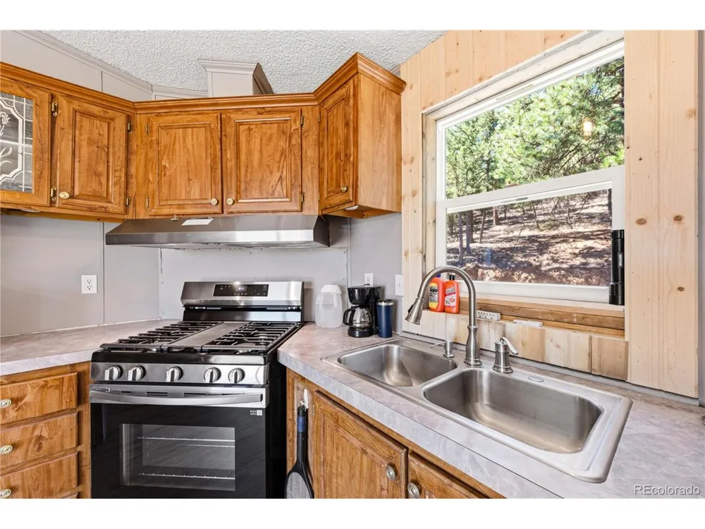 987 14th Trail Cotopaxi, CO 81223