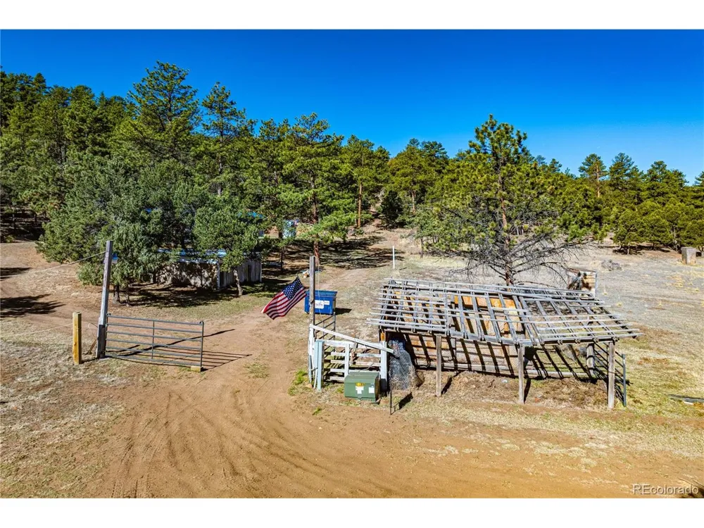 987 14th Trail Cotopaxi, CO 81223