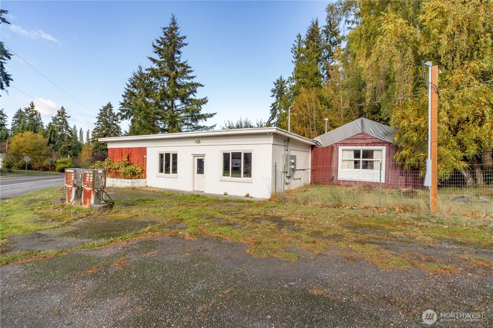 781 Irondale Road Port Hadlock, WA 98339