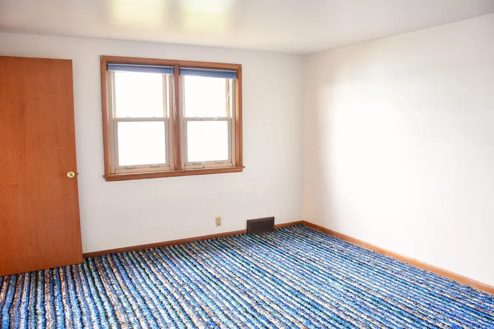 1532 S Shore Drive Worthington, MN 56187
