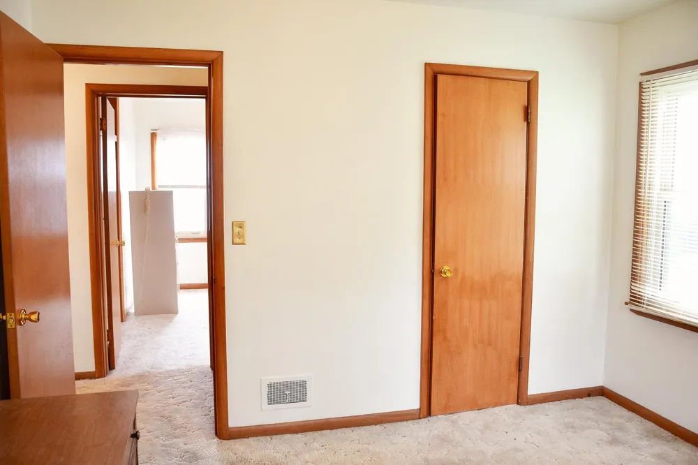 1532 S Shore Drive Worthington, MN 56187