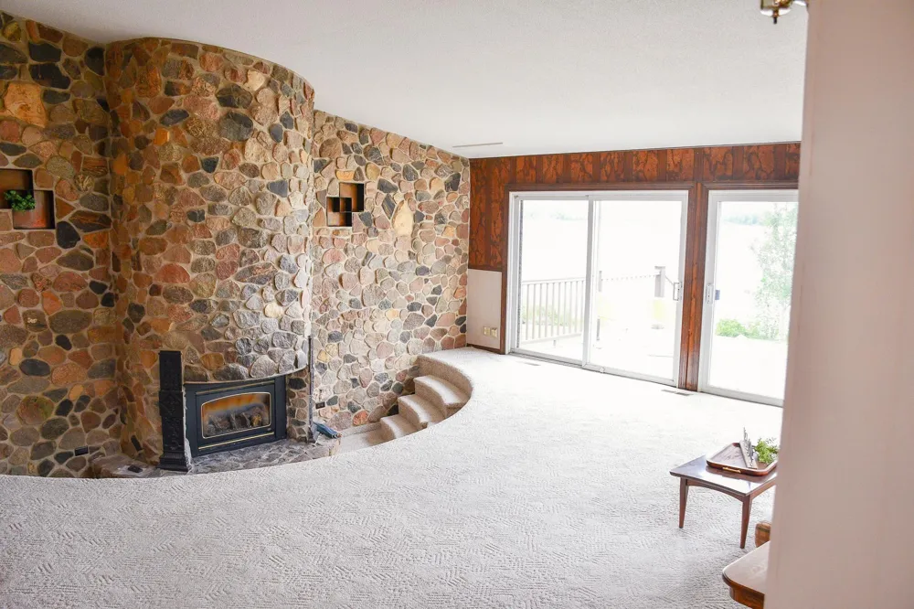 1532 S Shore Drive Worthington, MN 56187
