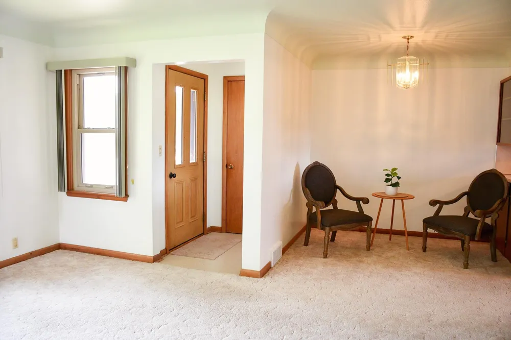 1532 S Shore Drive Worthington, MN 56187