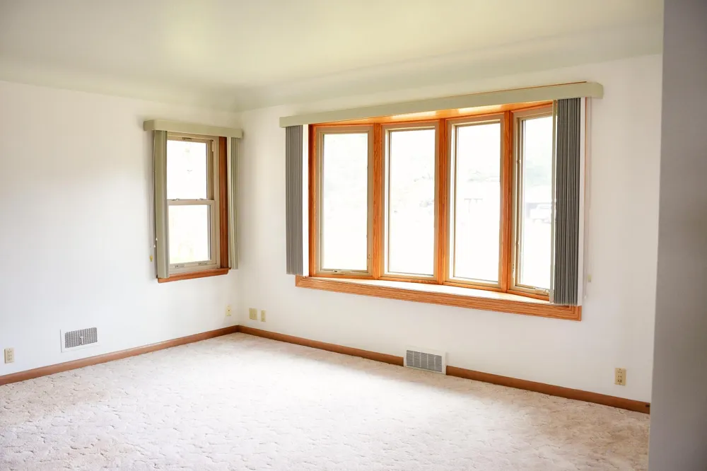 1532 S Shore Drive Worthington, MN 56187