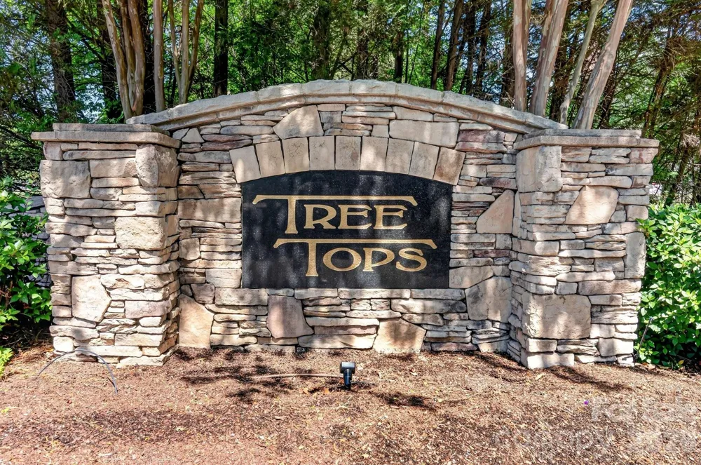 7835 Sand Trap Lane Stanley, NC 28164