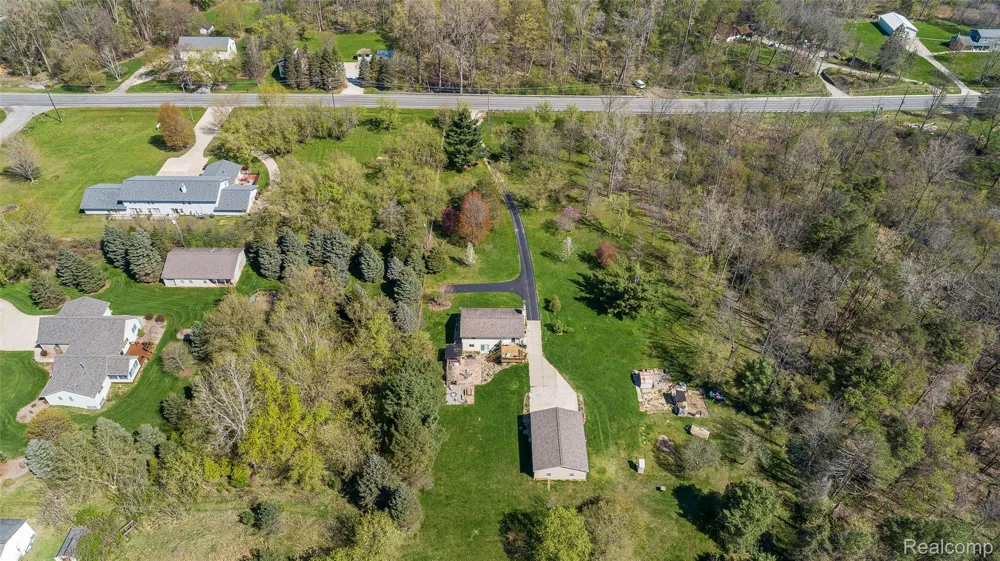 961 Jolly Road Alaiedon Township, MI 48864