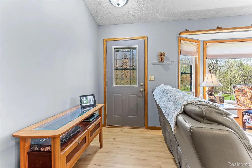 961 Jolly Road Alaiedon Township, MI 48864